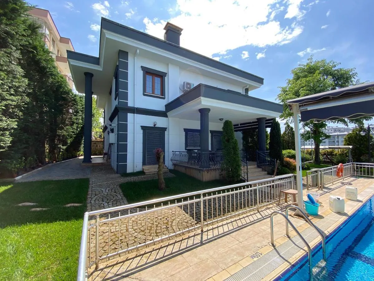Village Otantik Park Vip Bostanci